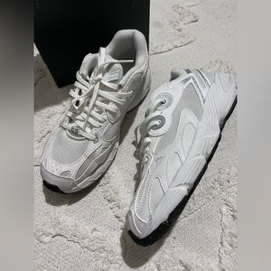 ADIDAS ASTIR sneakers.